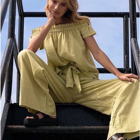 Free People Tops - Free People Everything Green Off The Shoulder Linen Blend Top 6